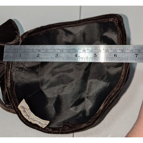 Vintage Hat Frank R. Jelleff Chocolate Brown Velvet flower Hat - Picture 11 of 12